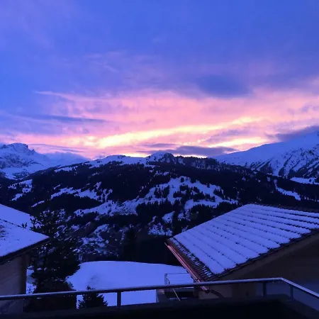Chalet Weitblick # 2 Apartment Lenk